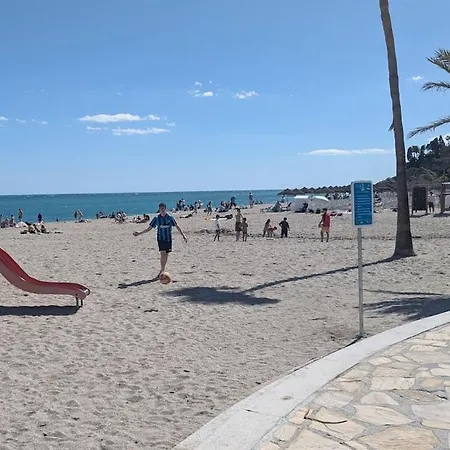 Lovely At Burriana Nerja